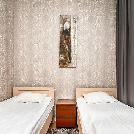 Center 2 Bed Flat With Free Parking * Tallinn